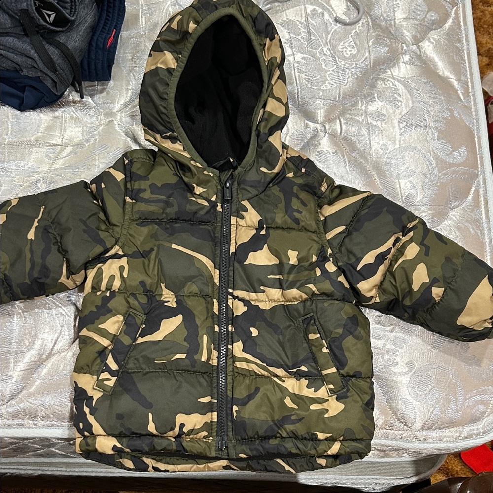 Old Navy Kids Camouflage Jacket - Green and Tan